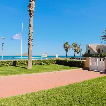 Apartment 2 Bedroom Lovely In